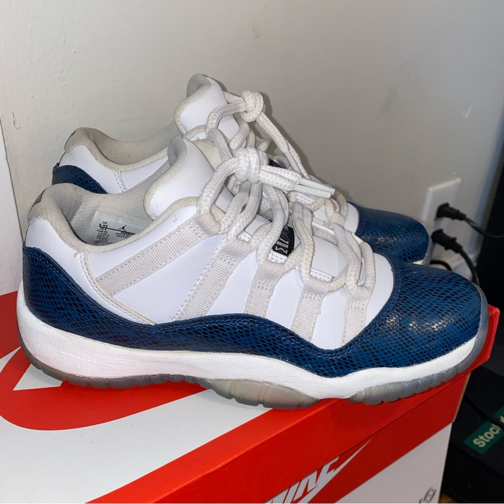 Jordan 11 gs snakeskin